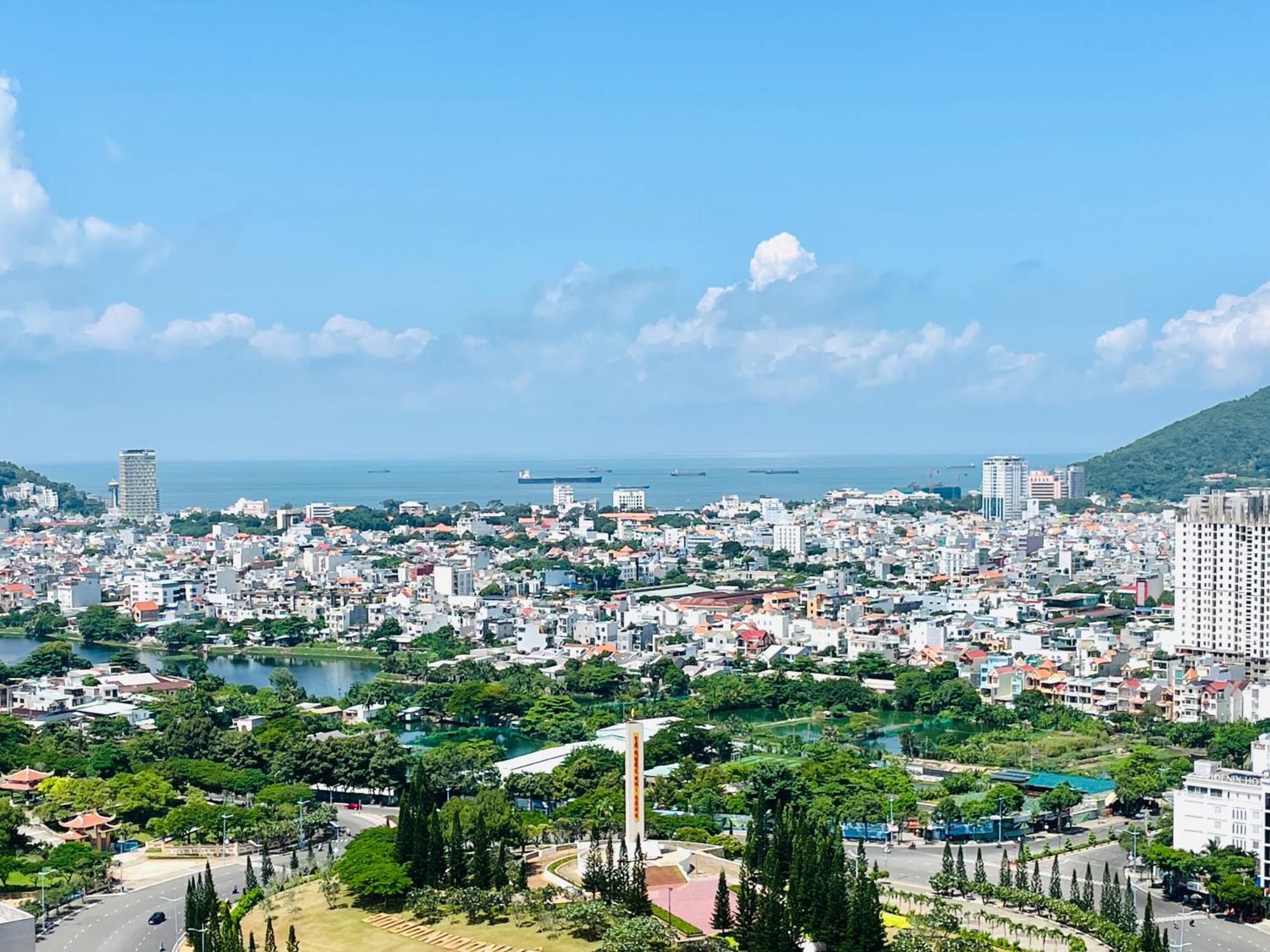 Lux Condotel - The Song Vung Tau Exteriör bild